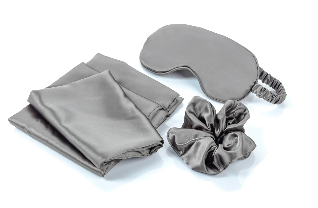 PEAU DE SOIE PILLOWCASE SET - Image 4